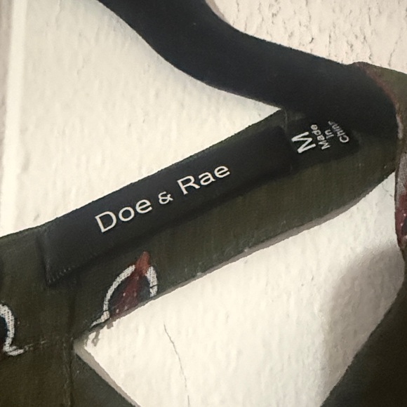 Doe & Rae Asymmetrical Dress in Dark Green with Floral Design - Picture 2 of 8